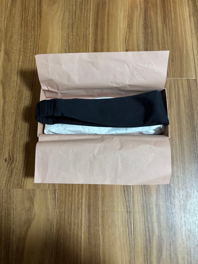 【専用】　美品　miumiu ヘアバンド