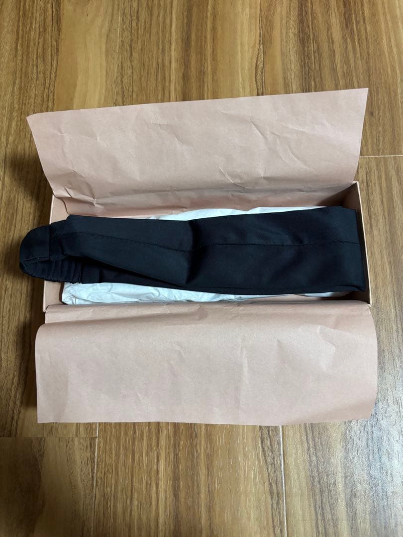 【専用】　美品　miumiu ヘアバンド