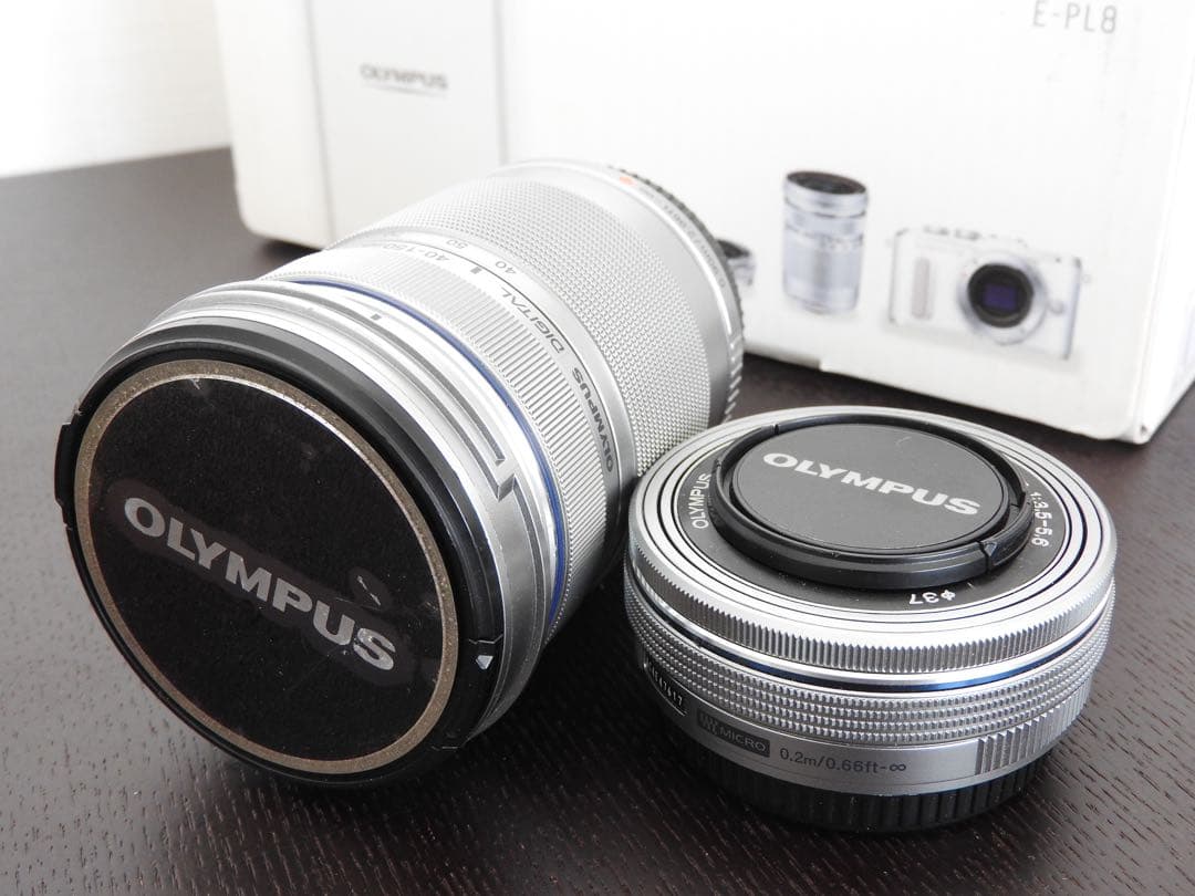 OLYMPUS PEN E-PL8 ダブルズーム ホワイト オリンパスミラーレス