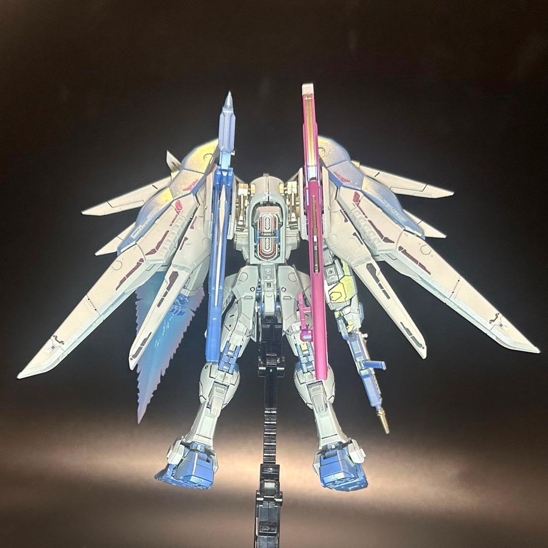 RGデスティニーガンダム　チタニウムフィニッシュ トワイライトコーティング風