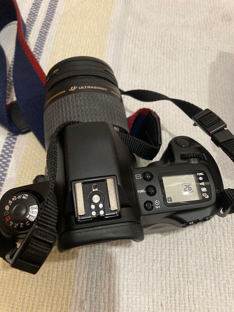 Canon EOS 一眼レフカメラ + レンズ2本　フィルム付き