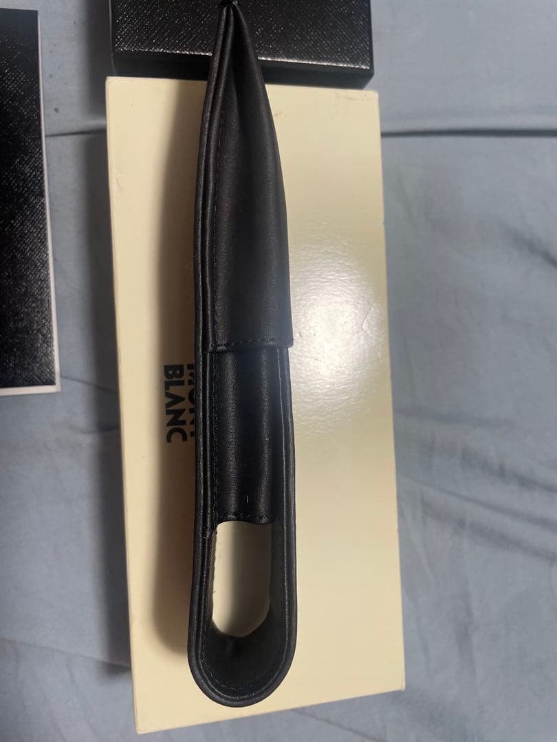 MONTBLANC ブラックレザー ペンケース