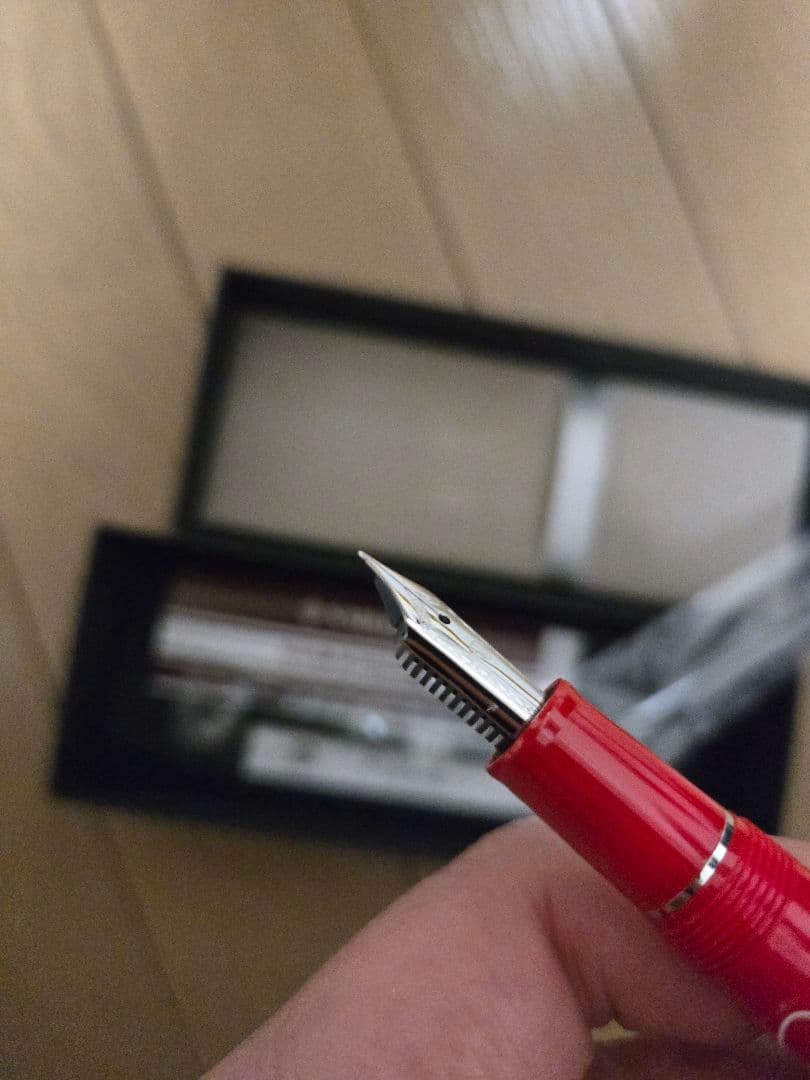 ジブリパーク限定　千と千尋の神隠し　万年筆　湯バード　カオナシ