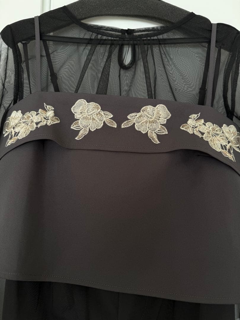 etoll. 3piece刺繍リボンビスチェ＆タックワイドパンツセットアップ