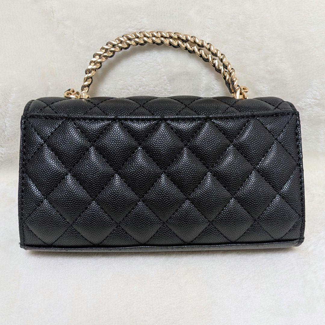 CHANEL ノベルティショルダーバッグ