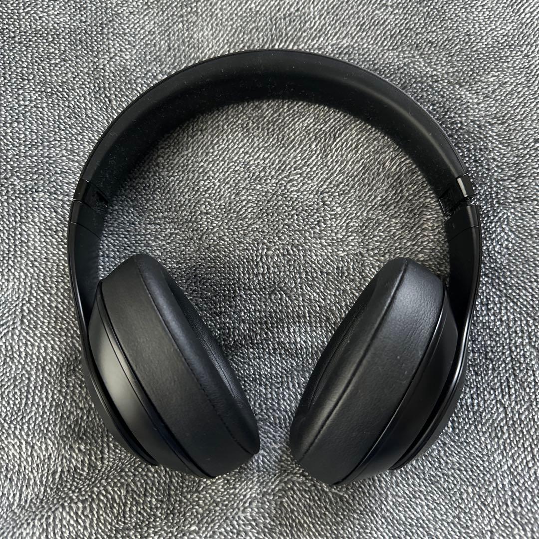 Beats ワイヤレスヘッドホン ブラック ケース付き箱付き