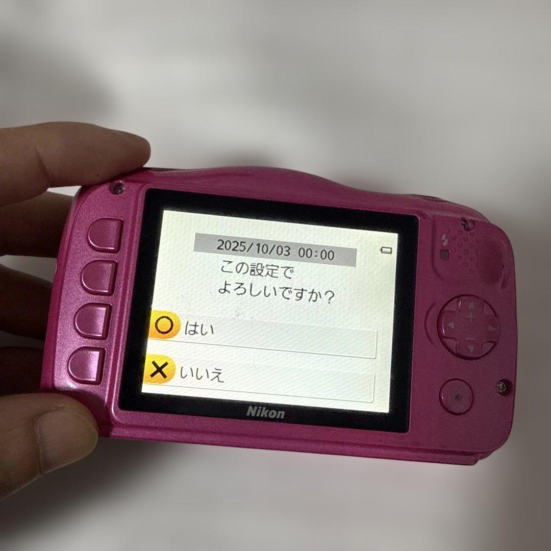 ❗️激安価格❗️デジカメ　本体　Nikon Coolpix W100