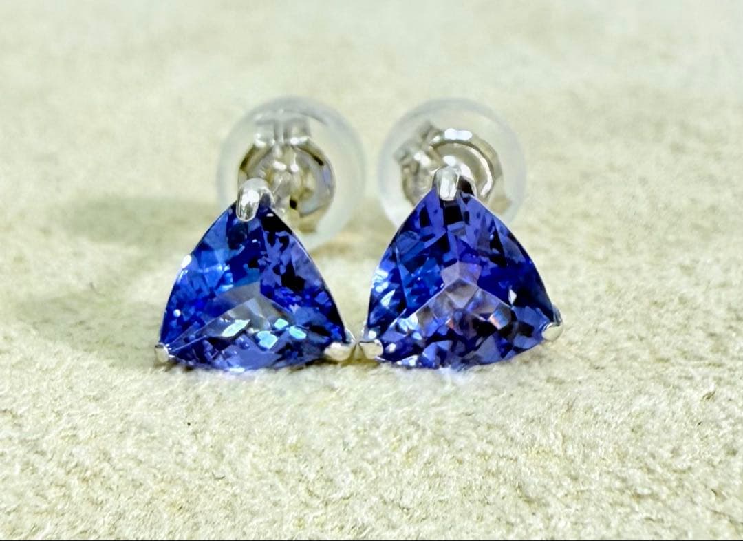 極美品！　タンザナイト　1.33ct Pt ピアス（274424）