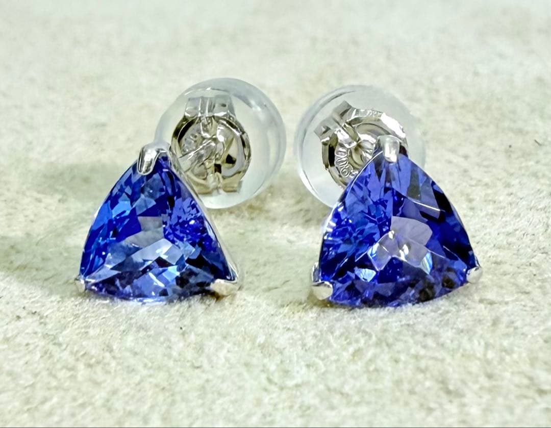 極美品！　タンザナイト　1.33ct Pt ピアス（274424）