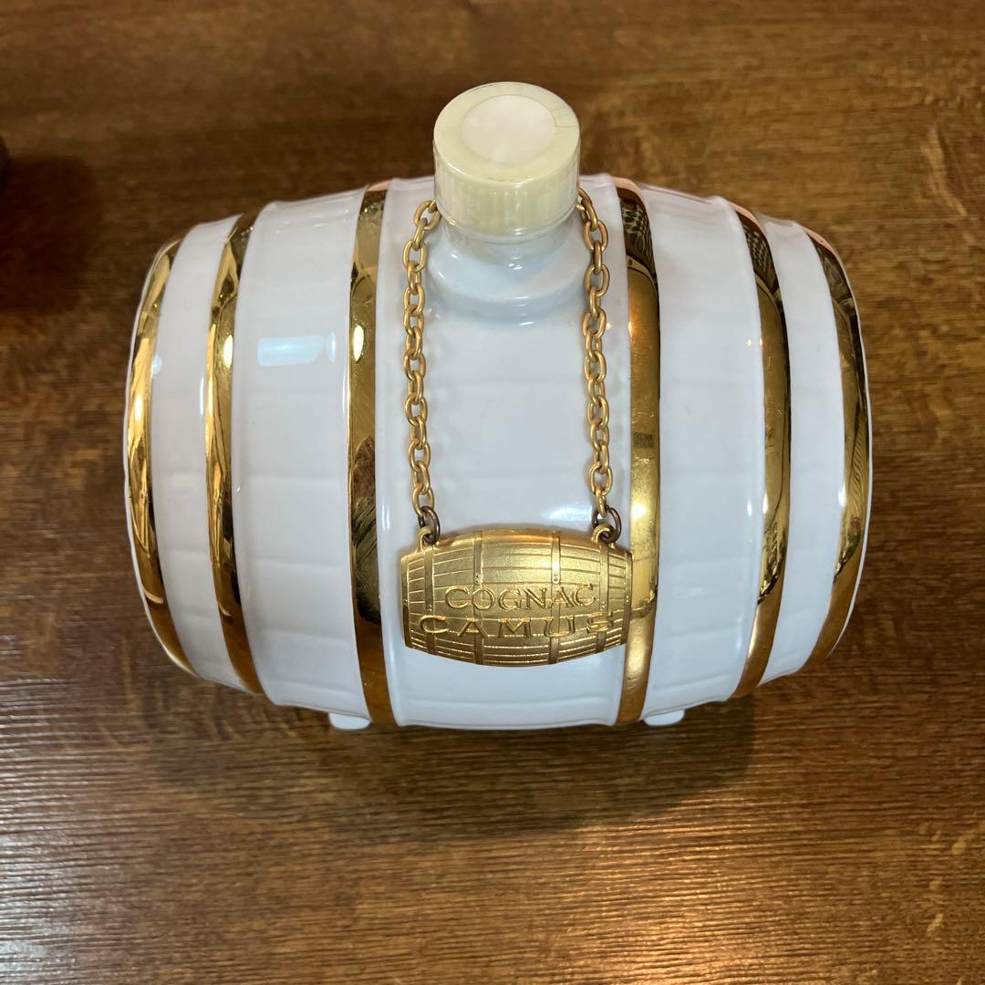 CAMUS コニャック ナポレオン 陶器製樽型ボトル