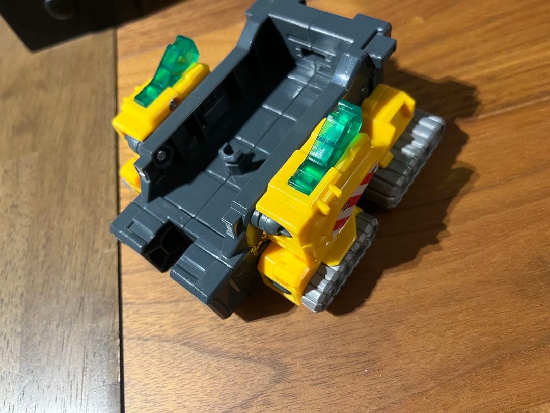 トミカ　ハイパーブルドーザー　ハイパーレスキュー　レンジャートレーラー　など