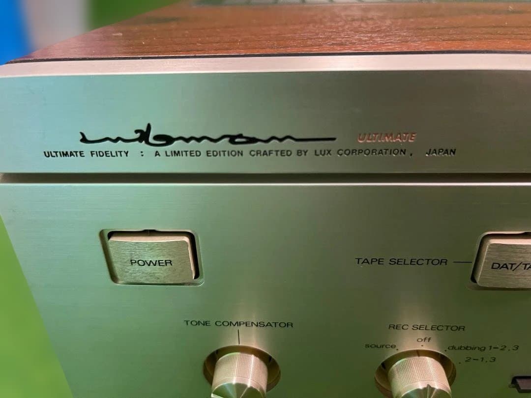 LUXMAN L-570X`s インテグレーテッド・アンプ