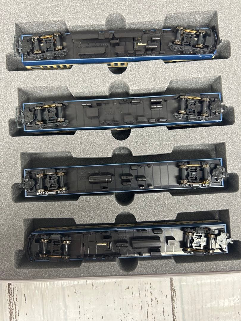 KATO 10-1119 115系 800番台 横須賀色4両増結セット