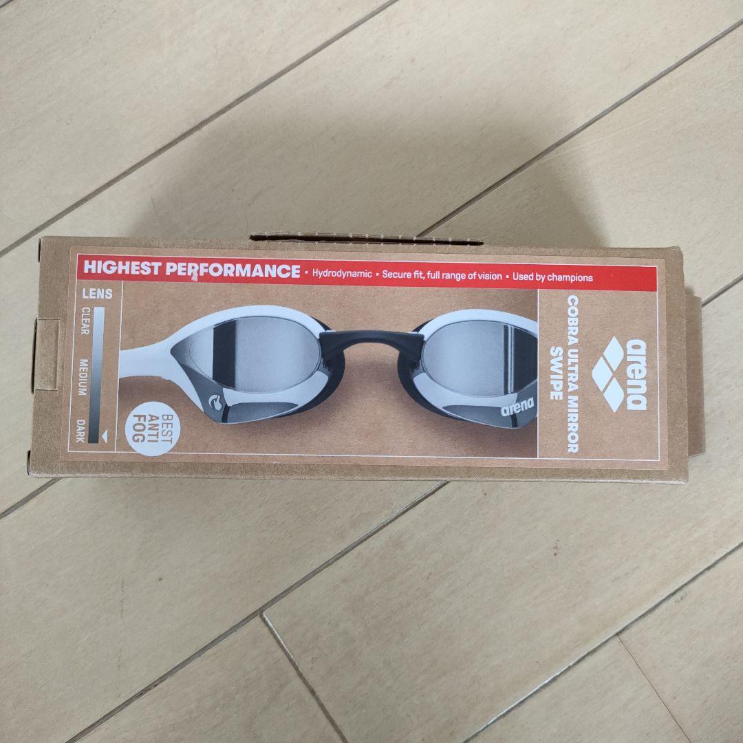 arena コブラウルトラミラー 競泳用ゴーグル海外モデル