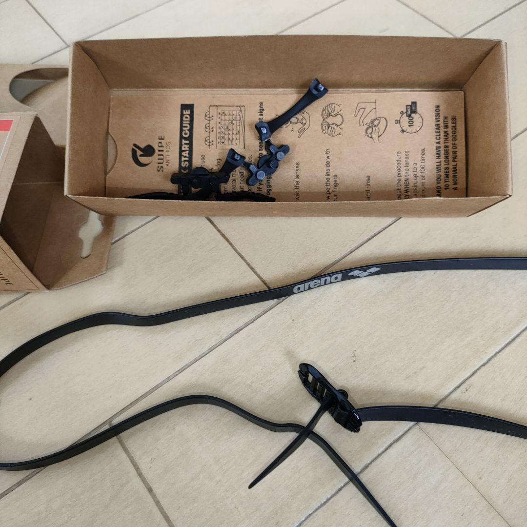 arena コブラウルトラミラー 競泳用ゴーグル海外モデル