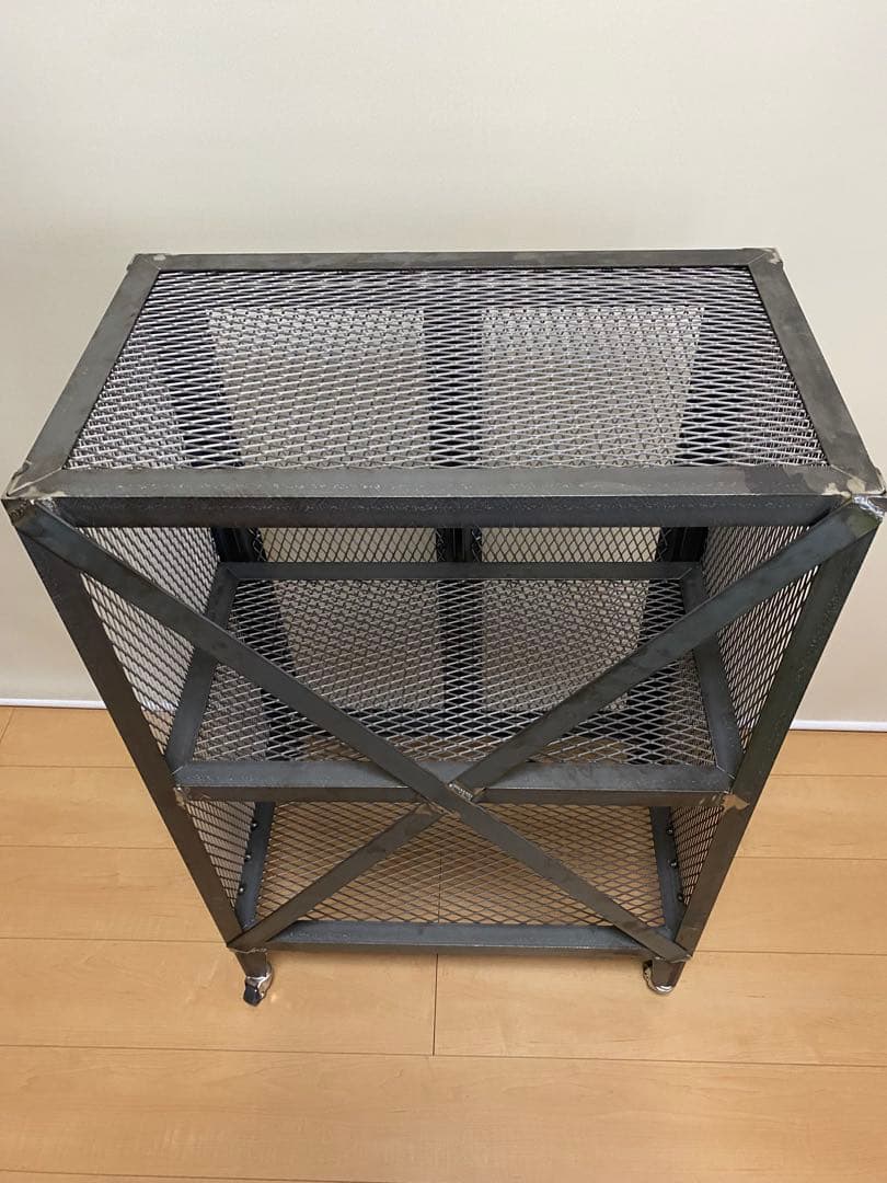 アイアンキャビネット　アイアンシェルフ　アイアンラック　アイアン家具