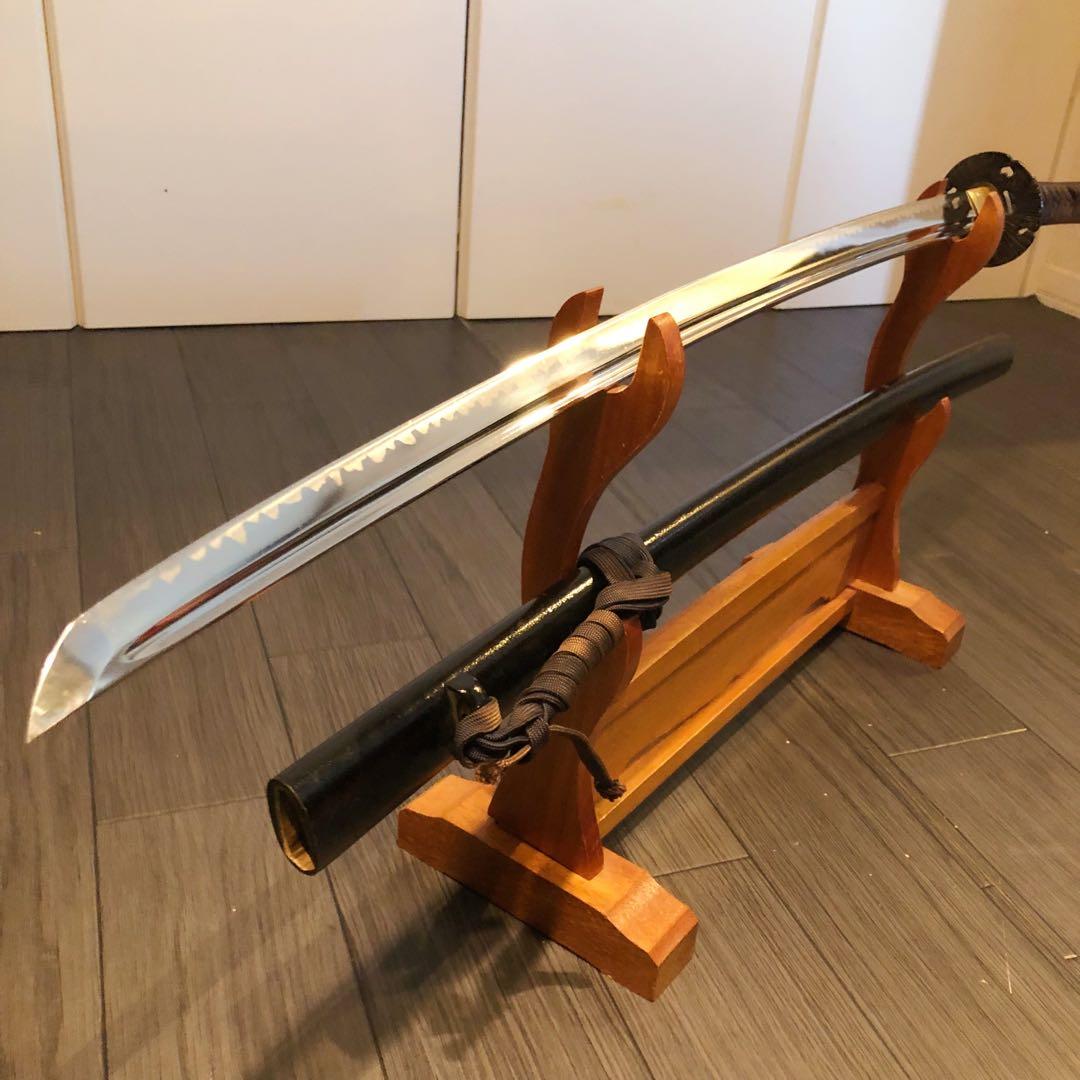 高級模造刀　高級居合刀　樋入り刀身　優波紋　亜合金刀身　居合刀