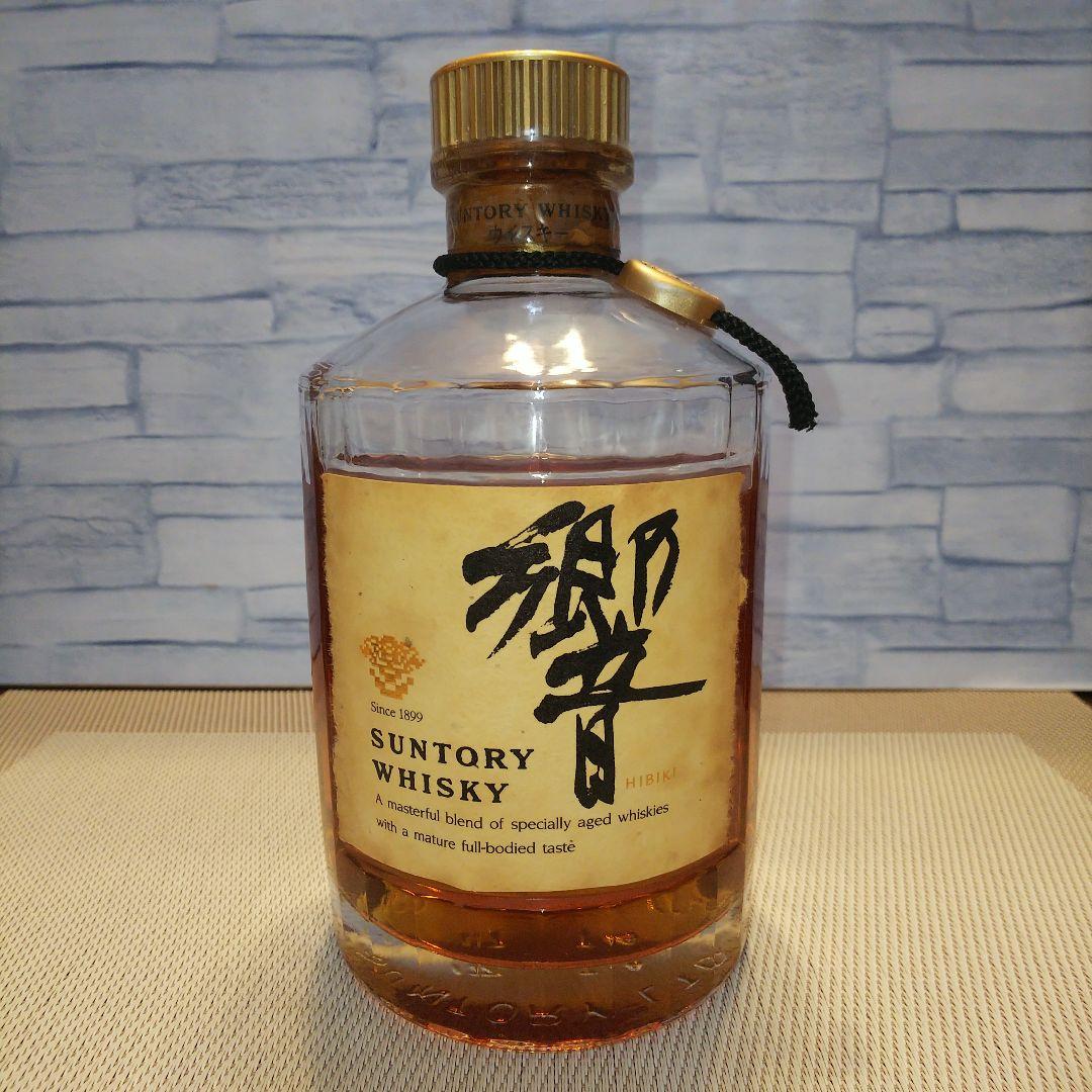 ★ 響「HIBIKI」/ 金キャップ 裏ゴールドラベル 750ml