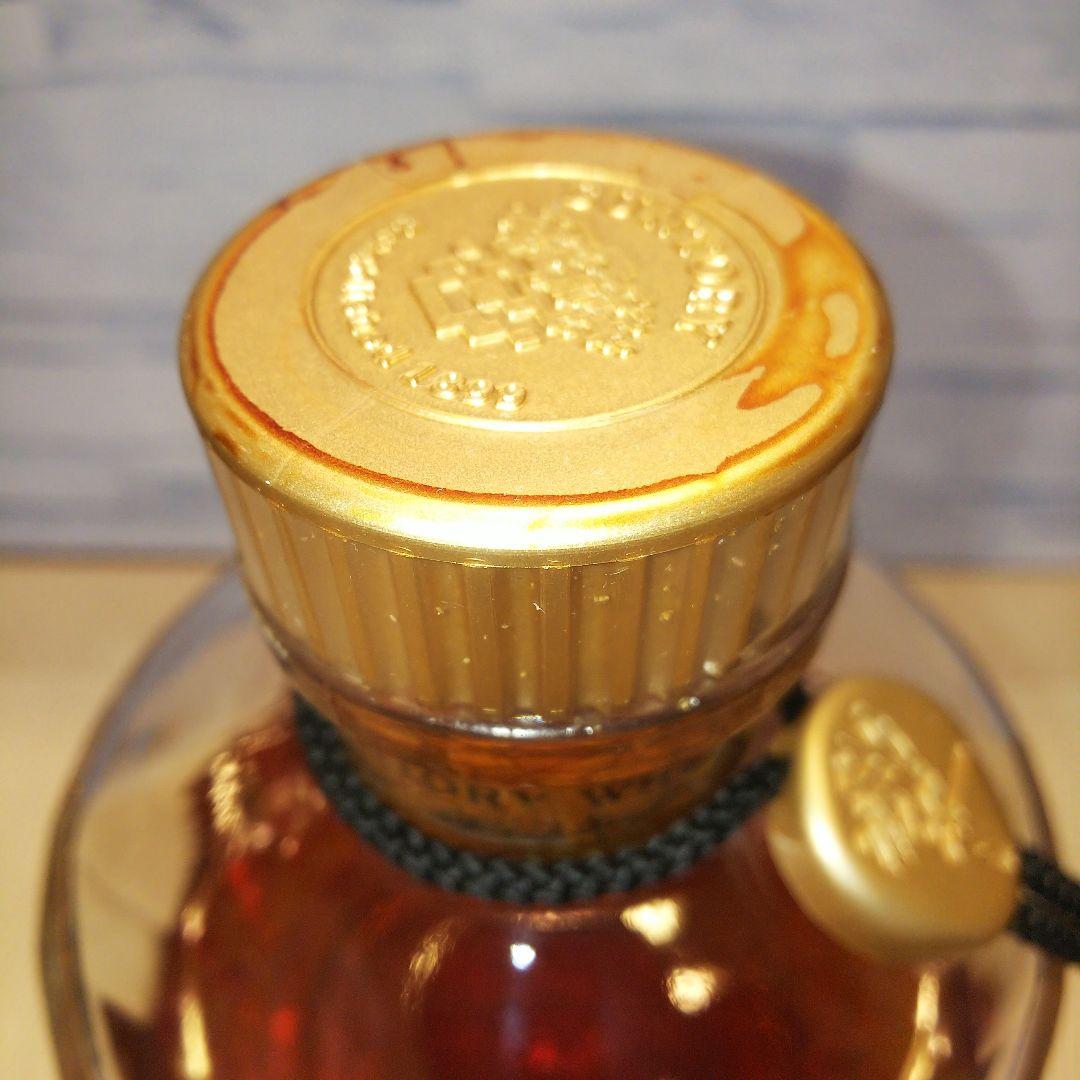 ★ 響「HIBIKI」/ 金キャップ 裏ゴールドラベル 750ml