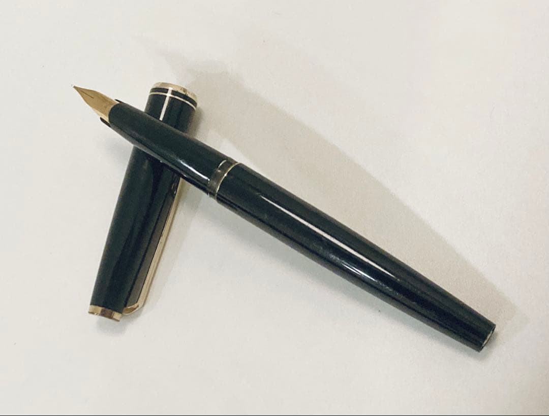 【ペン先14K】モンブラン 高級万年筆 ♯320 14金MONTBLANC