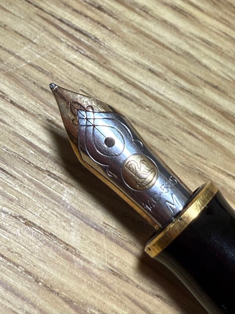 ペリカン　スーベレーン　赤縞　14C 585 万年筆　ヴィンテージ筆記具　ドイツ