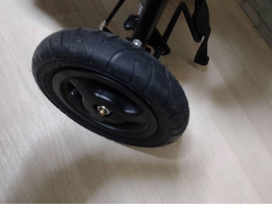 エアバギー　モカ