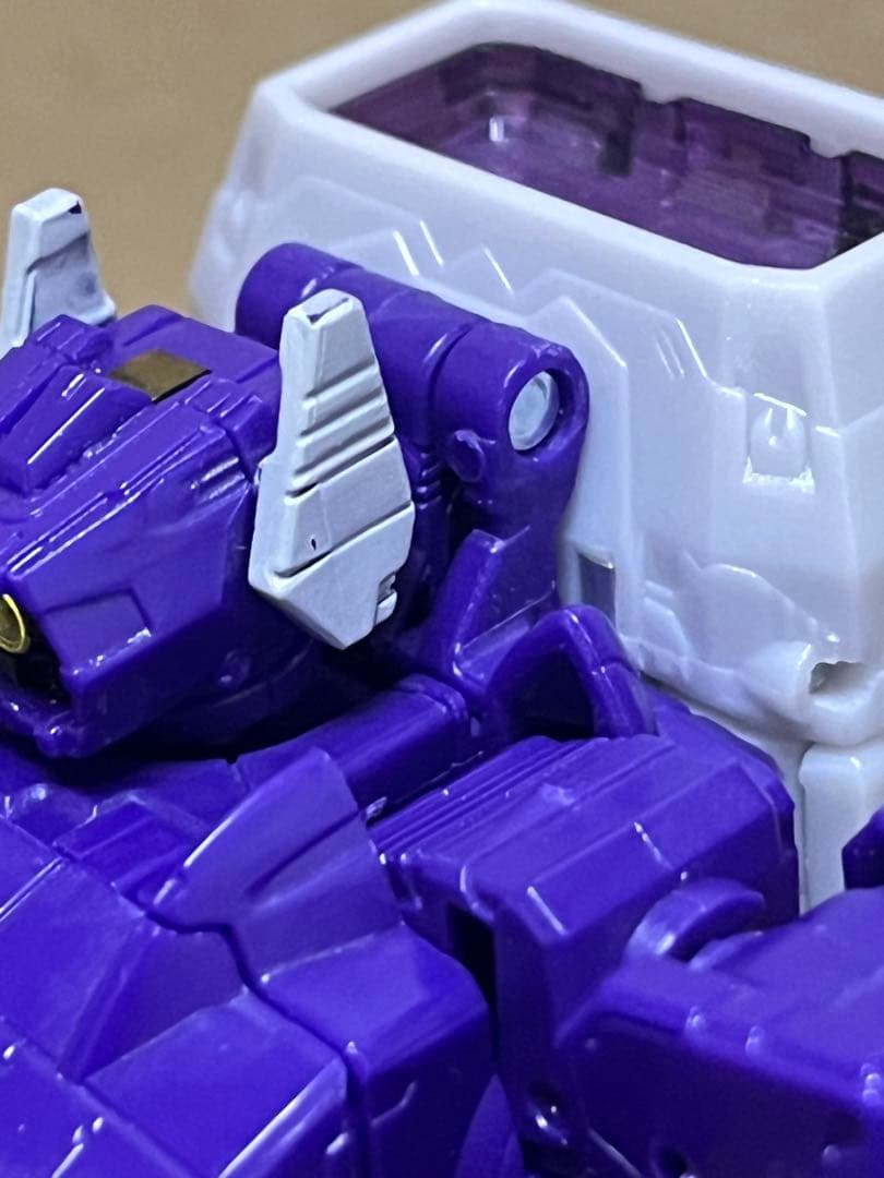 トランスフォーマー　ネメシスブリッジ　ショックウェーブ