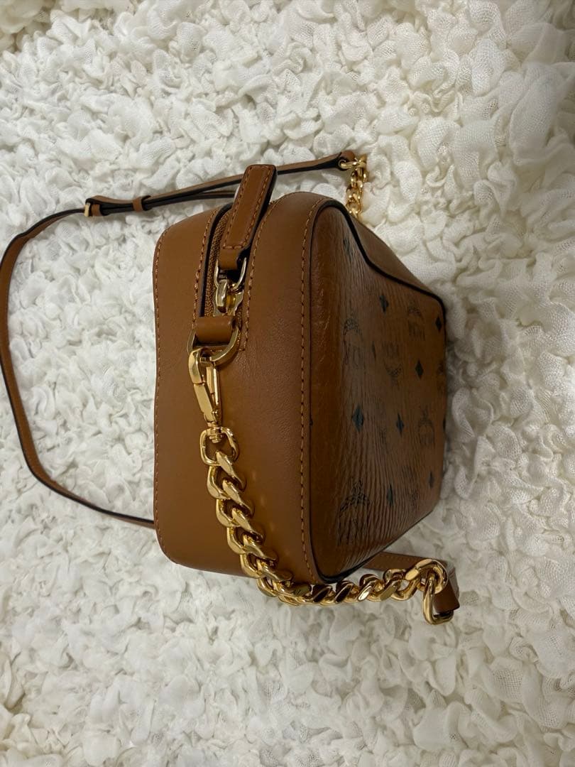 MCM ショルダーバック