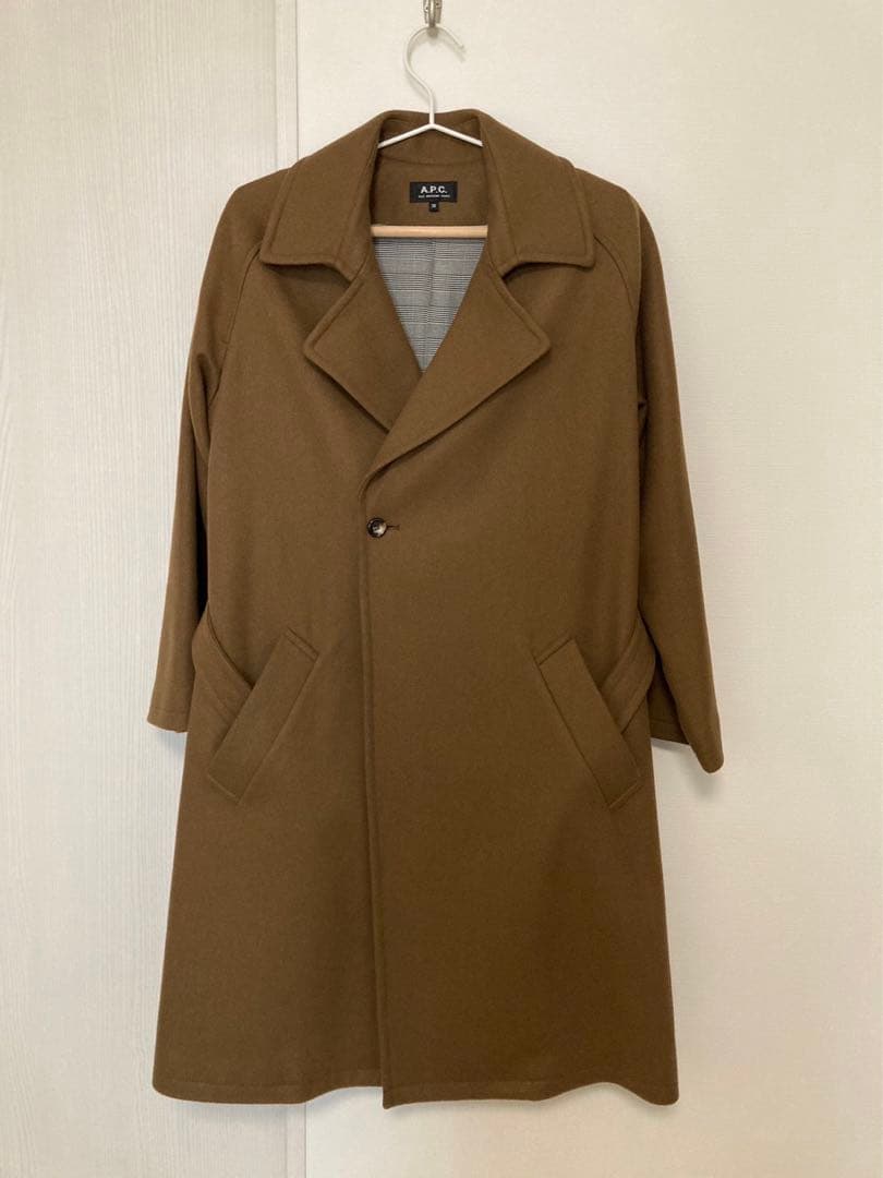 美品！A.P.C. レディースロングコート