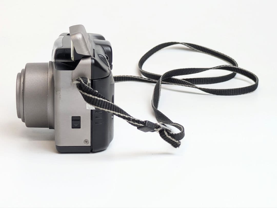 【ジャンク】キヤノン Canon Autoboy S2 フィルムカメラ