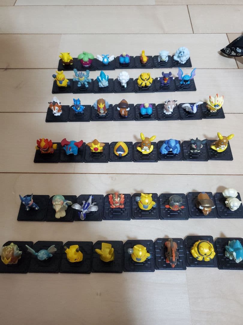 モンコレGET とボール型モンコレGET 対応モンスターボールセット