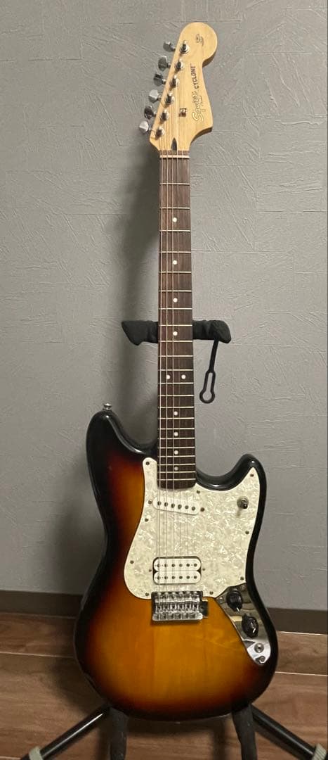 Squier byFender CYCLONE/サイクロン スクワイヤー