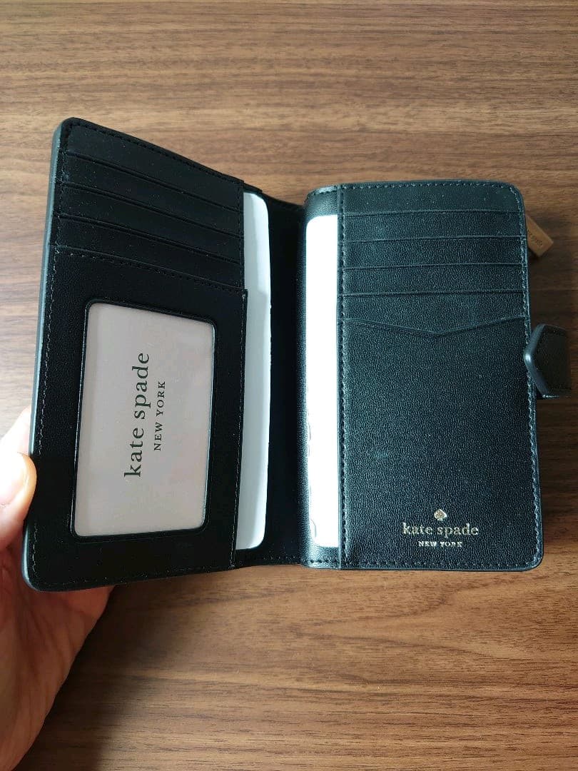 新品♠︎ケイトスペード財布／美品♡二つ折り
