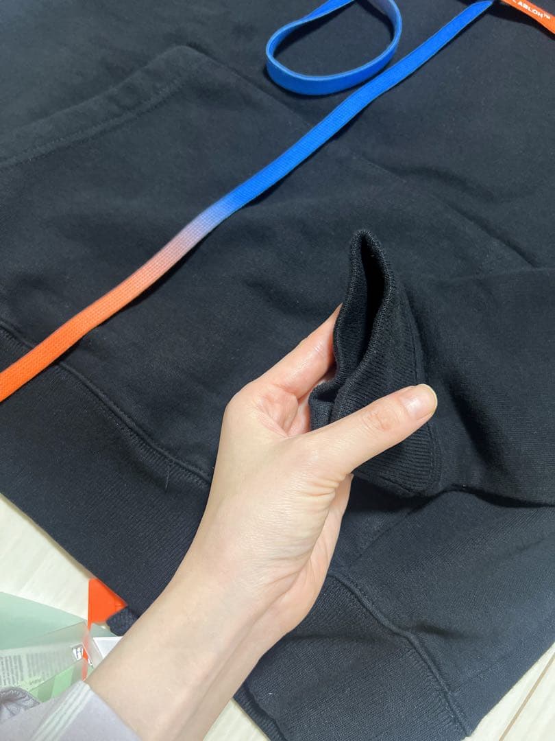 ブリングバン オフホワイトOFF-WHITEクロスアローパーカー