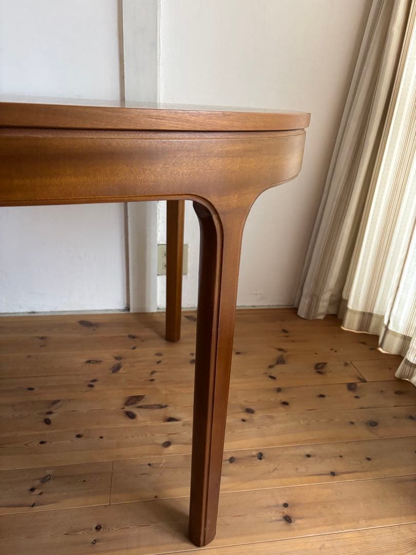 nathan/ネイサン　オーバルエクステンションテーブル