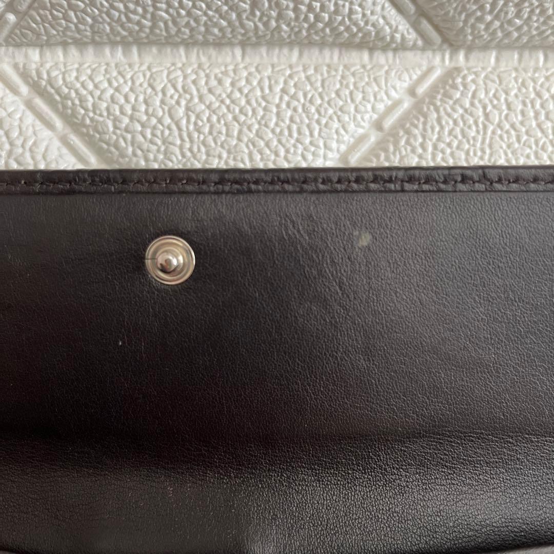 GUCCI 財布　ブラウンレザー 二つ折り財布　型押し