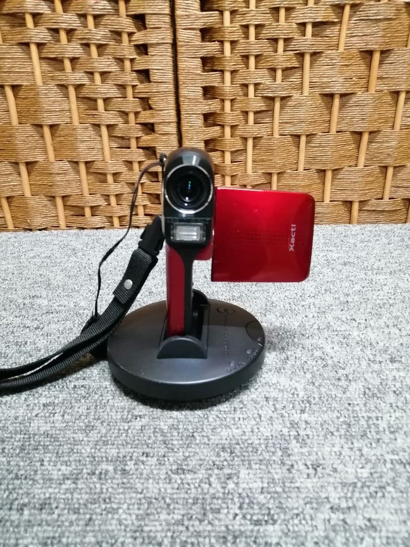 サンヨー SANYO デジタルムービーカメラ　ザクティ Xacti DMX-C6