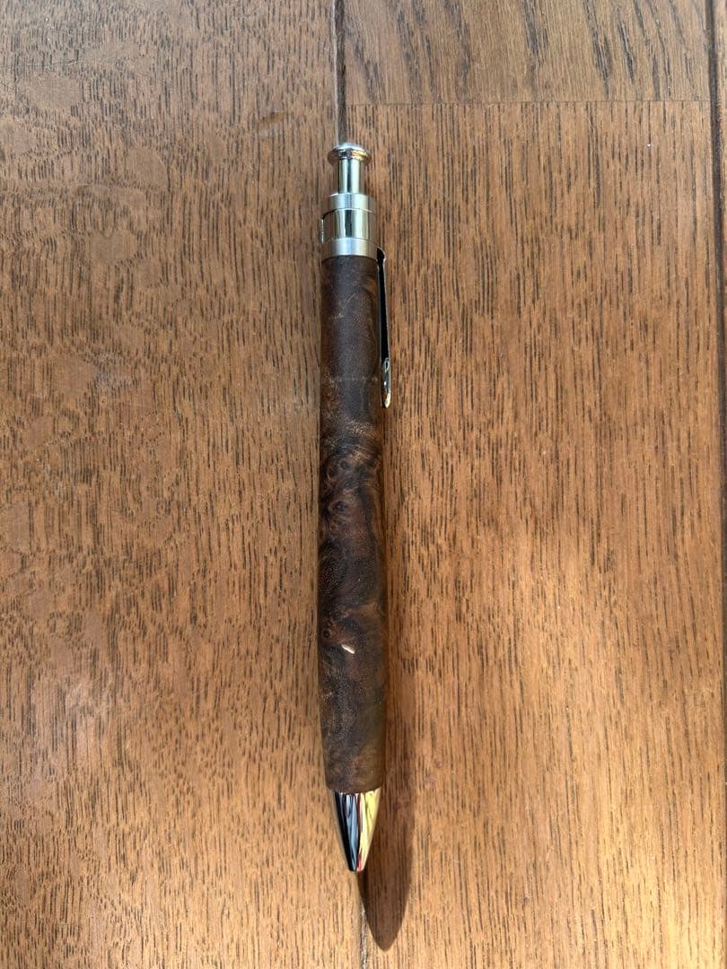 工房楔ルーチェペンクウロウォールナット瘤