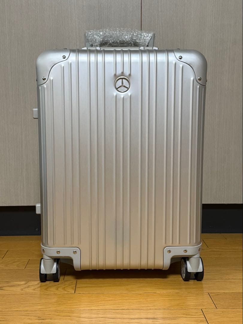 メルセデスベンツ アルミスーツケース シルバー キャリーケース