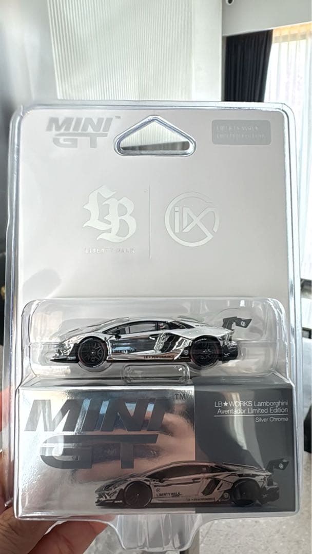 ミニカー Mini gt Lamborghini crome imx