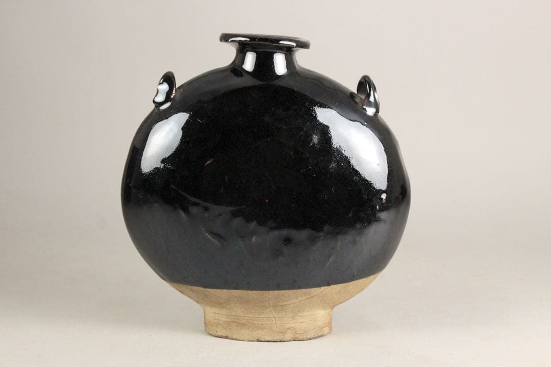 No4476 中国美術　磁州窯　黒釉葉文扁壷　木製台/木箱付　花器　送料無料