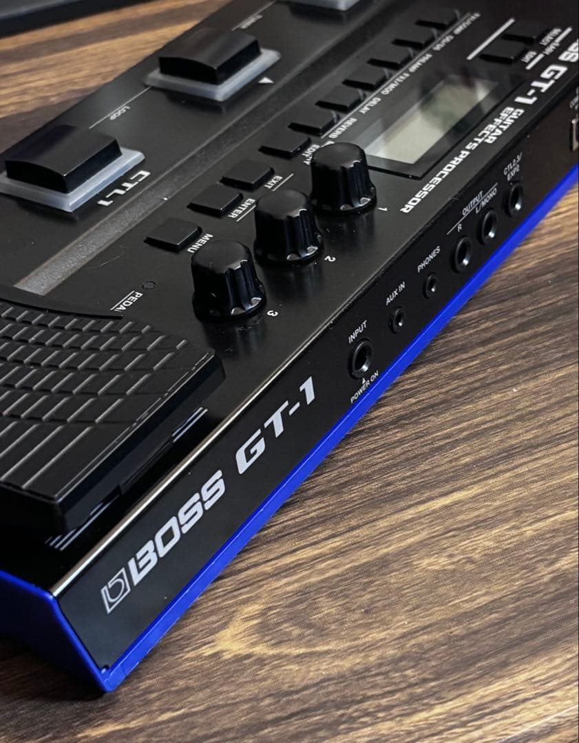 BOSS GT-1 マルチエフェクター 電源アダプタ付き