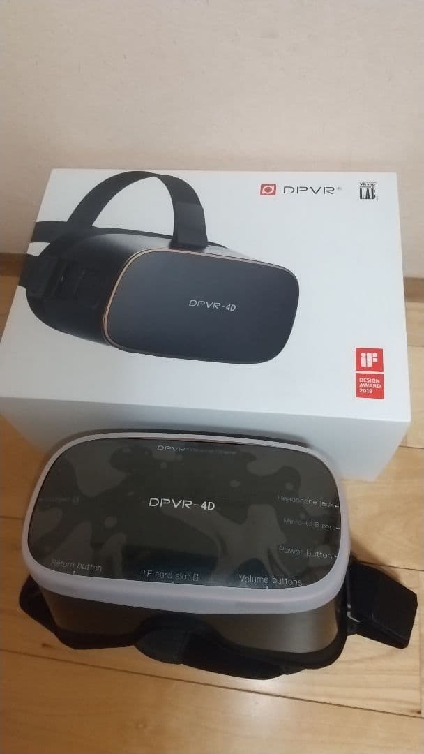 新品同様 スタンドアローン型VRヘッドマウント DPVR-4D vrゴーグル