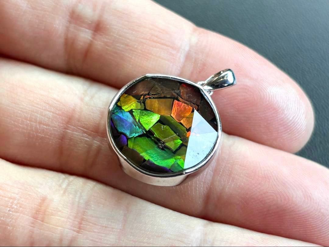 ナデシコ　究極品質　レインボーアンモライトとシルバーギベオンの六芒星PT