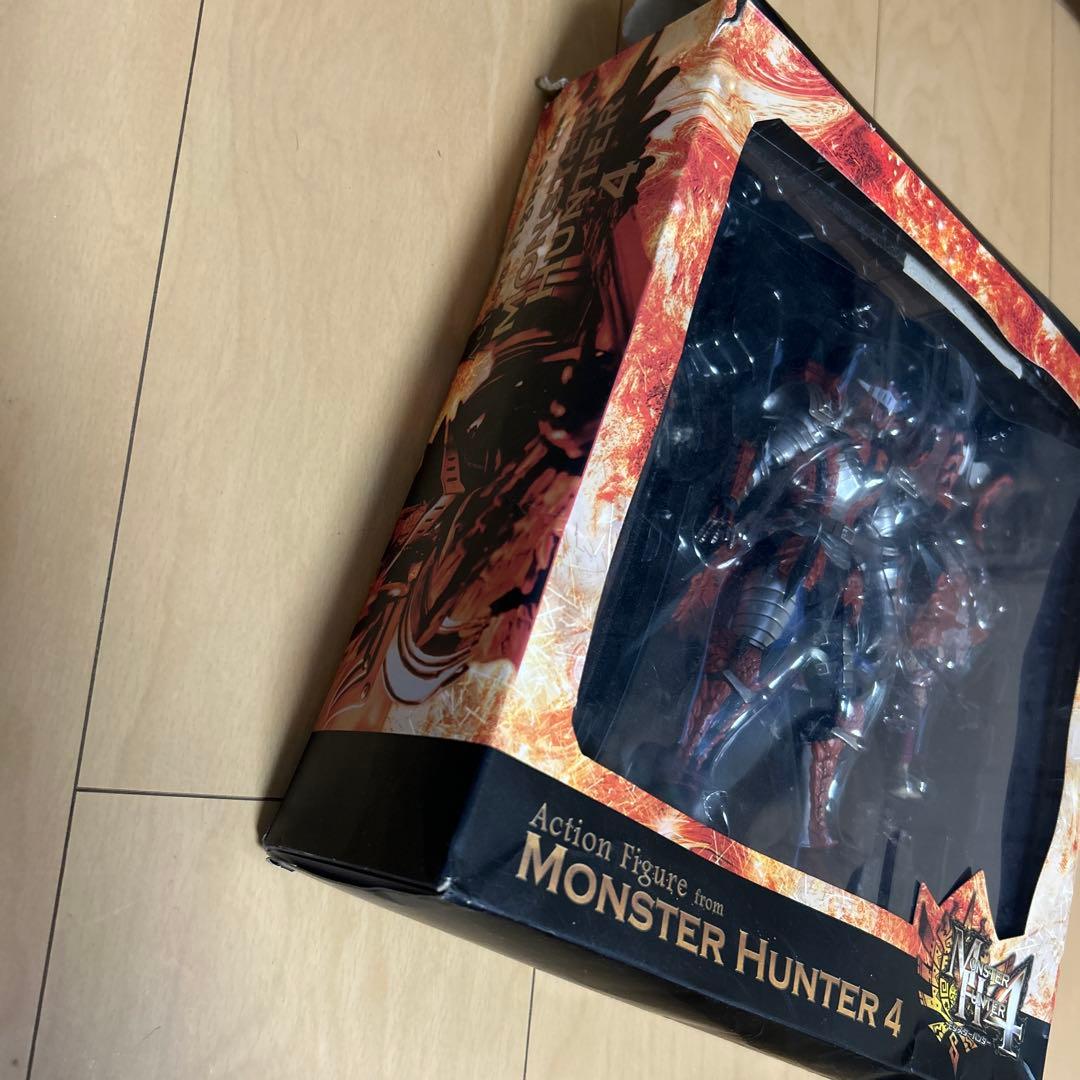 【即購入ok!!】モンスターハンター4 レウスシリーズ装備ハンター (剣士)