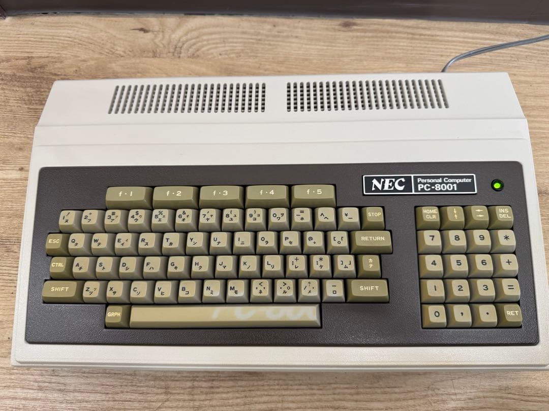 NEC PC-8001 パーソナルコンピュータ