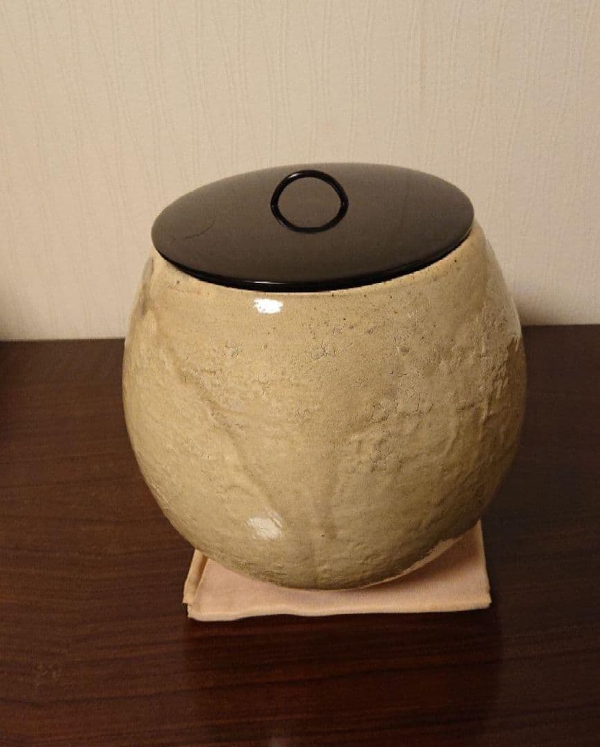 茶道具 韓国人間国宝 白山 金正玉 粉引水指