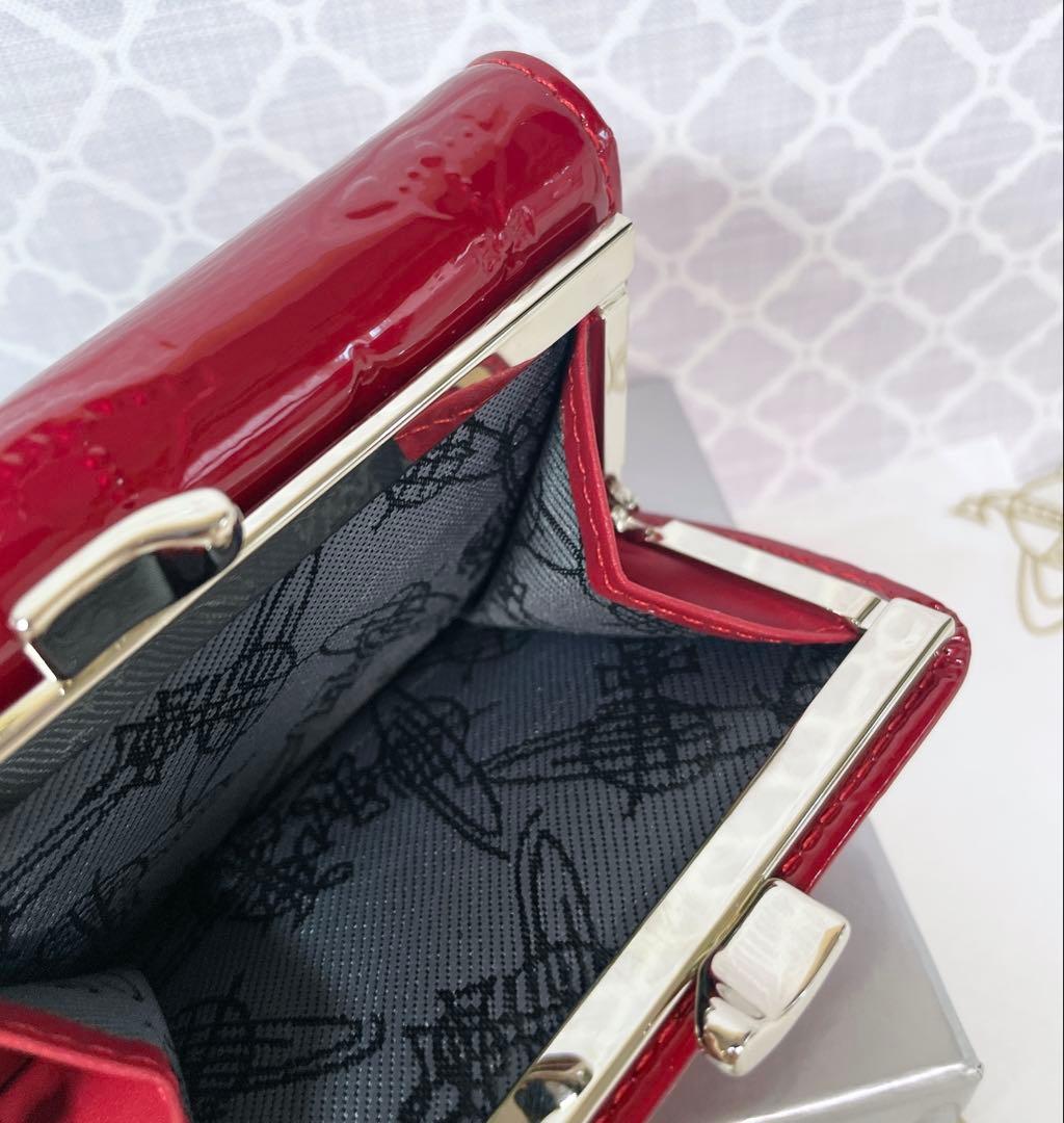 【内側に素敵な柄あり✨️】Vivienne Westwood 3折財布 エナメル赤