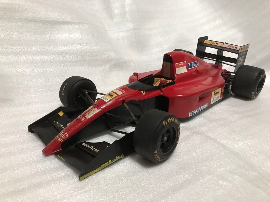 F1 カーロッソ1/8 フェラーリ643 模型