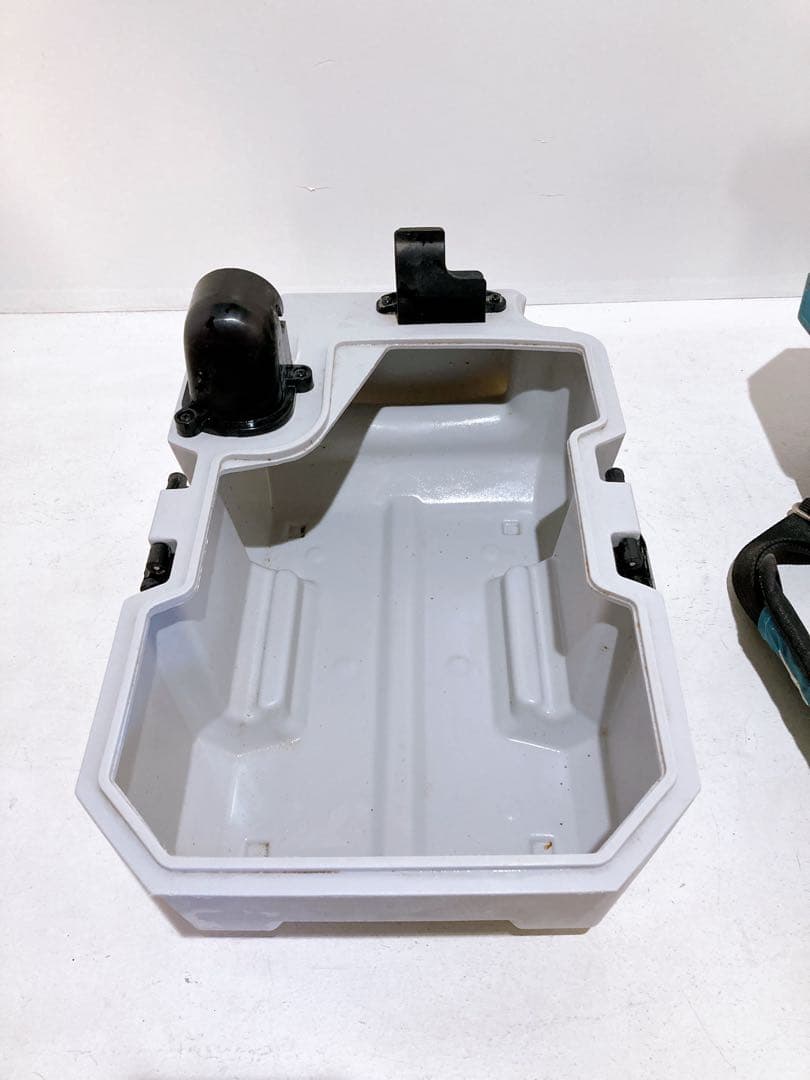 【本体のみ】Makita マキタ VC750D 乾湿両用 業務用 充電式集じん機